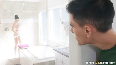 Young Spanish dude fucks his whorish stepmom in bed