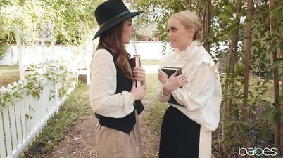 Alluring lesbians teen hardcore sex clip