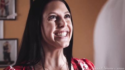 Angela White horny brunette Australian babe in erotic midnight hardcore