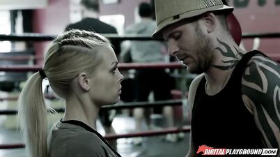 Juggy blonde slut Jesse Jane can't wait to get fucked