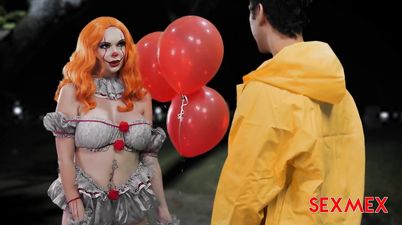 Emily Thorne - Halloween Special Sexy And Scary - Emily thorne