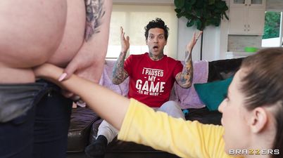 Horny Cosplay Cutie Fists Gorgeous Ginger Goddess part 2: Fat-ass-tick Threesome feat. Small Hands, Aubree Valentine, and Abigaiil Morris