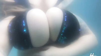 Pool tits: monster tits in bikini underwater - solo erotic fetish