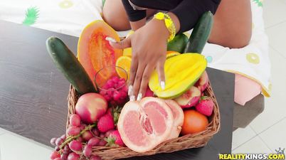Just Peachy Logan Long, Ms London - ebony mom in interracial hardcore with fruits - food fetish