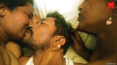 bhabhi in bathroom - Unknown Indian porn