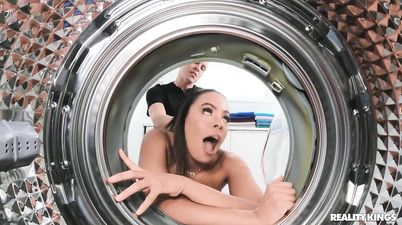 Luna Star gets her exotic pussy licked and fucked balls deep