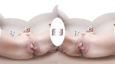 Special Gift On Mother's Day - POV VR porn with georgie lyall