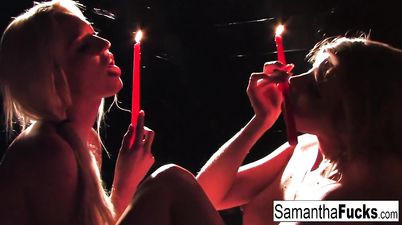 Samantha & Victoria Play With Candle Wax - Victoria white