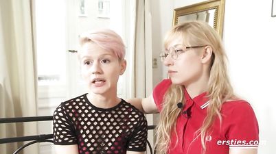 Amateur Lesbians Have an Intense Bondage Session - Blonde